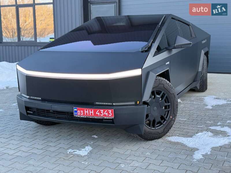 Пикап Tesla Cybertruck 2024 в Дубно