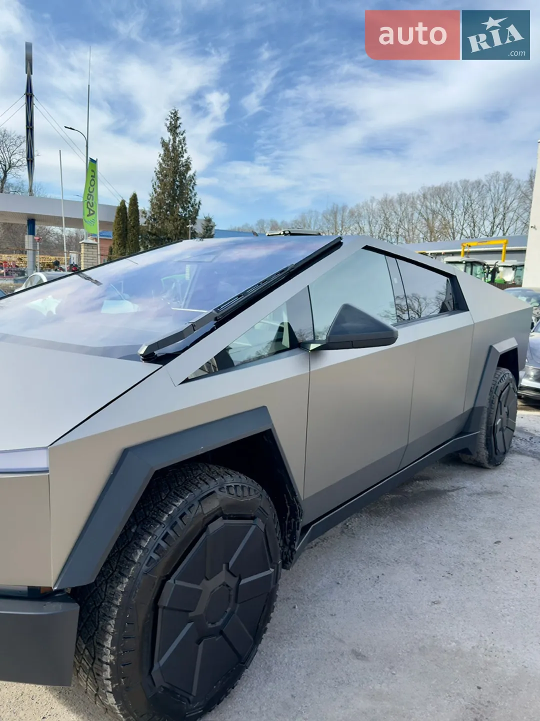 2024 Tesla Cybertruck - мініатюра 8