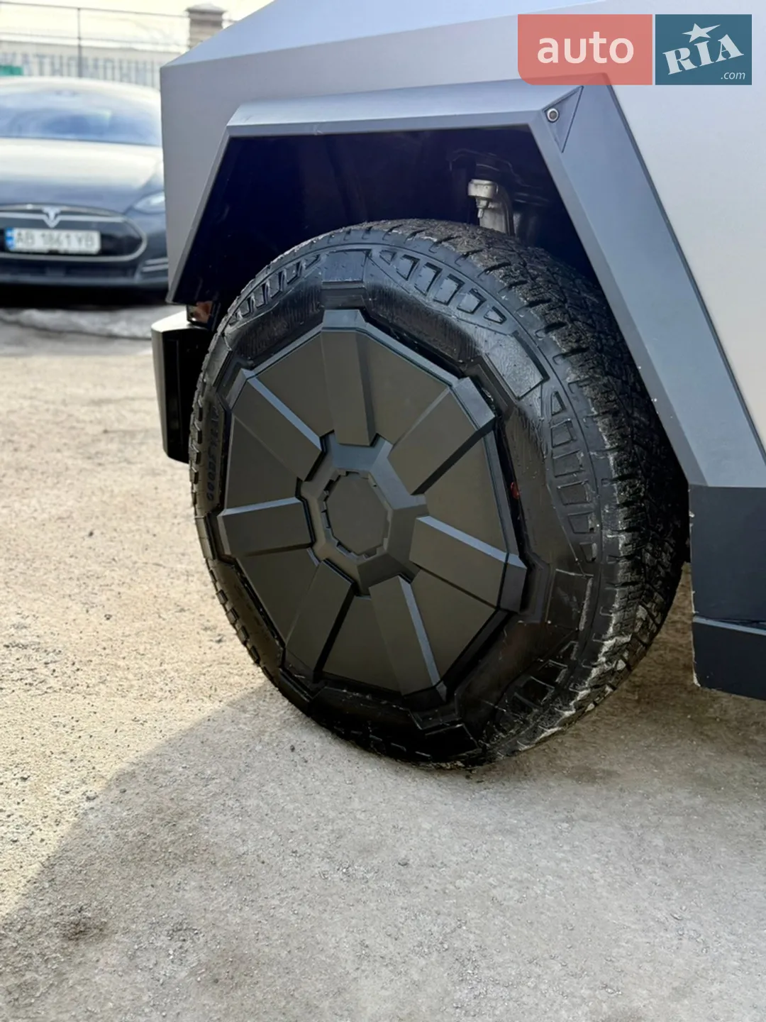 2024 Tesla Cybertruck - мініатюра 17