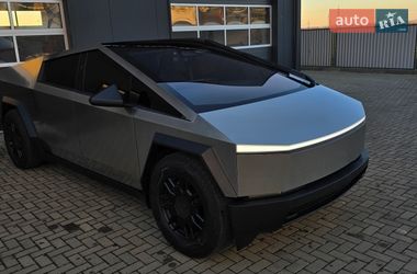 Пикап Tesla Cybertruck 2024 в Мукачево