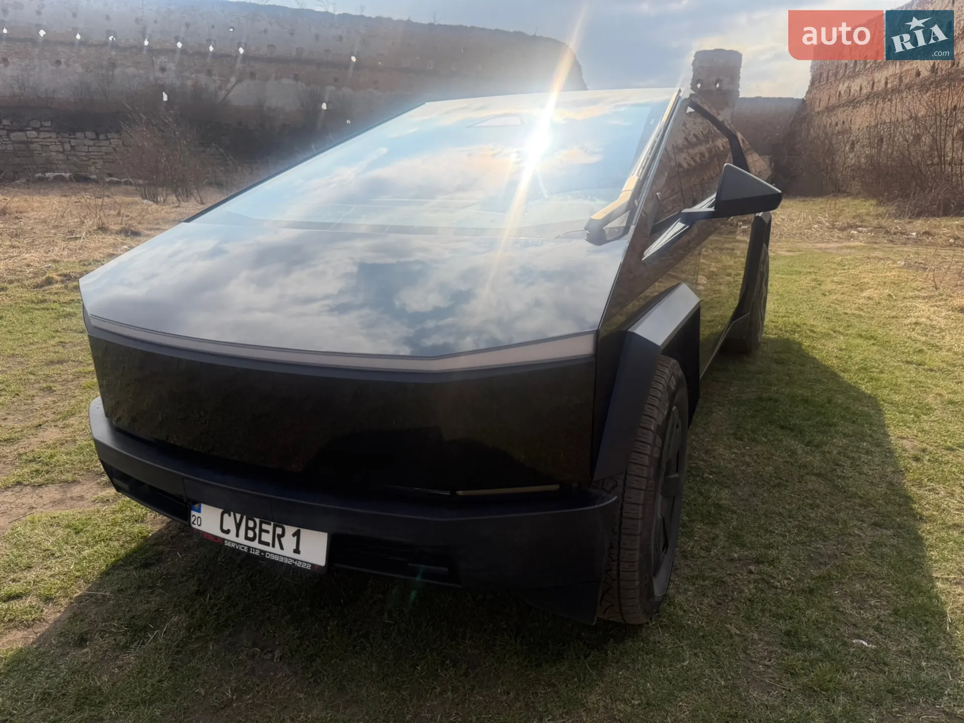 2024 Tesla Cybertruck - мініатюра 28