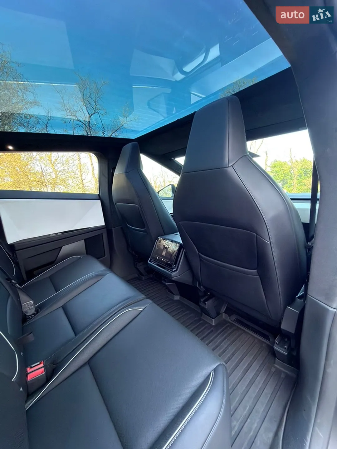 2024 Tesla Cybertruck - мініатюра 65