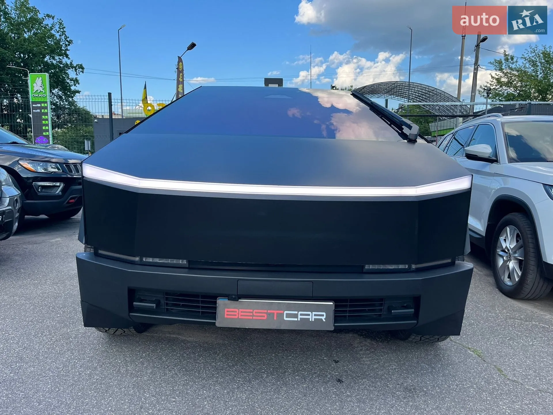 2024 Tesla Cybertruck - мініатюра 2