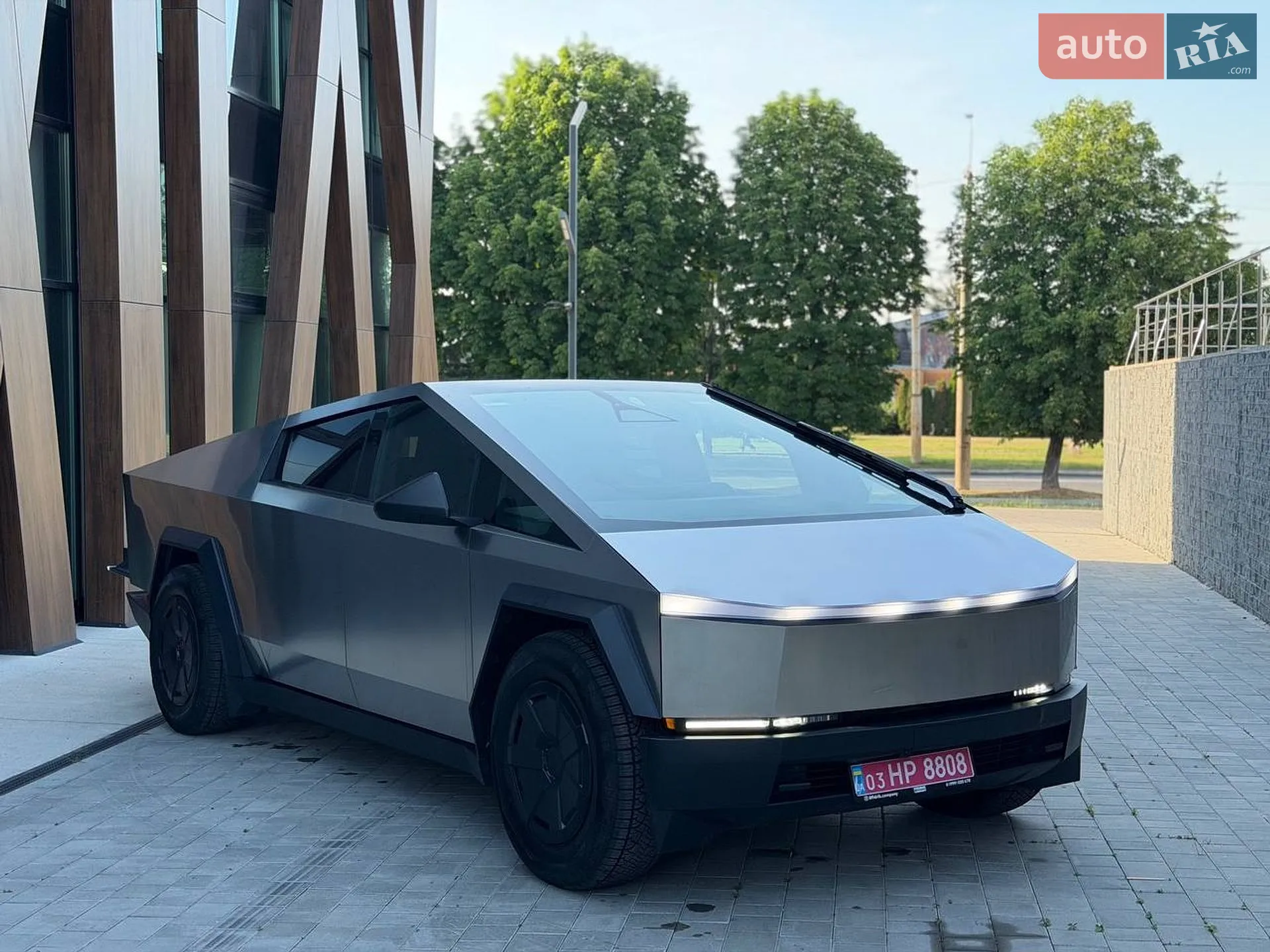 Tesla Cybertruck 2024