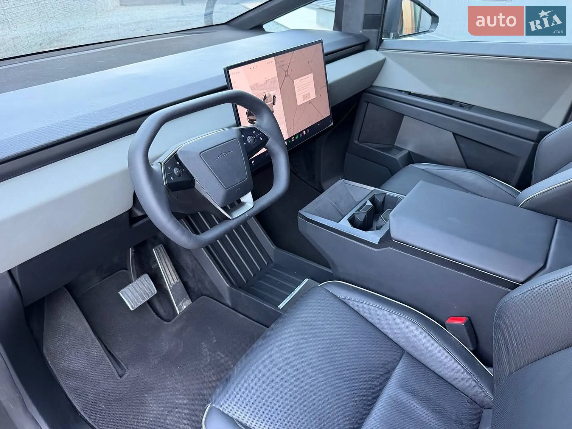 2024 Tesla Cybertruck - мініатюра 13