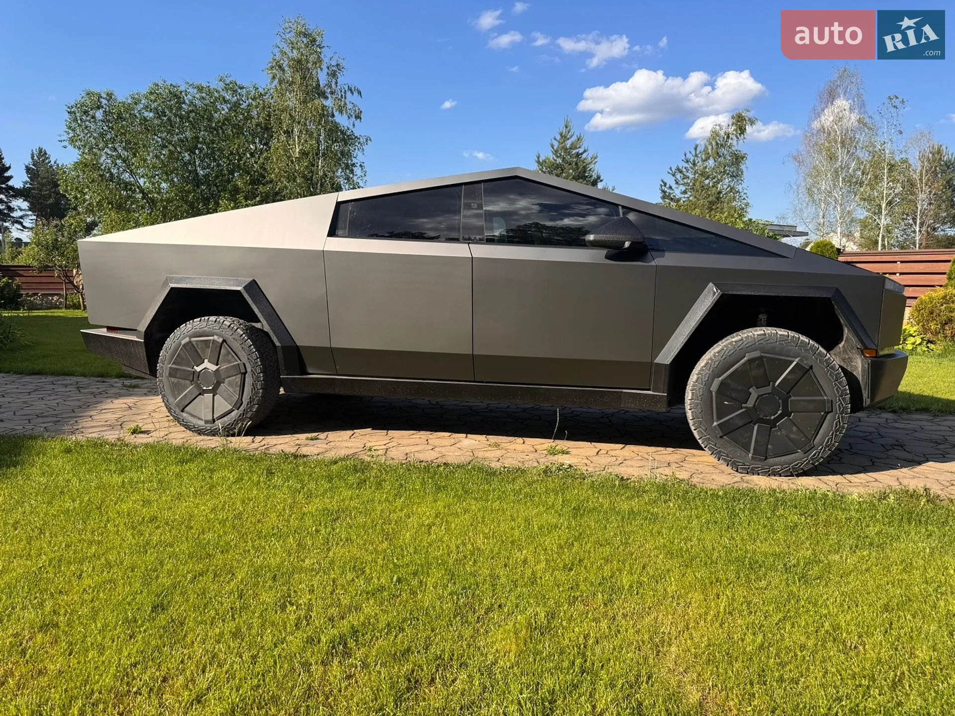 2024 Tesla Cybertruck - мініатюра 5
