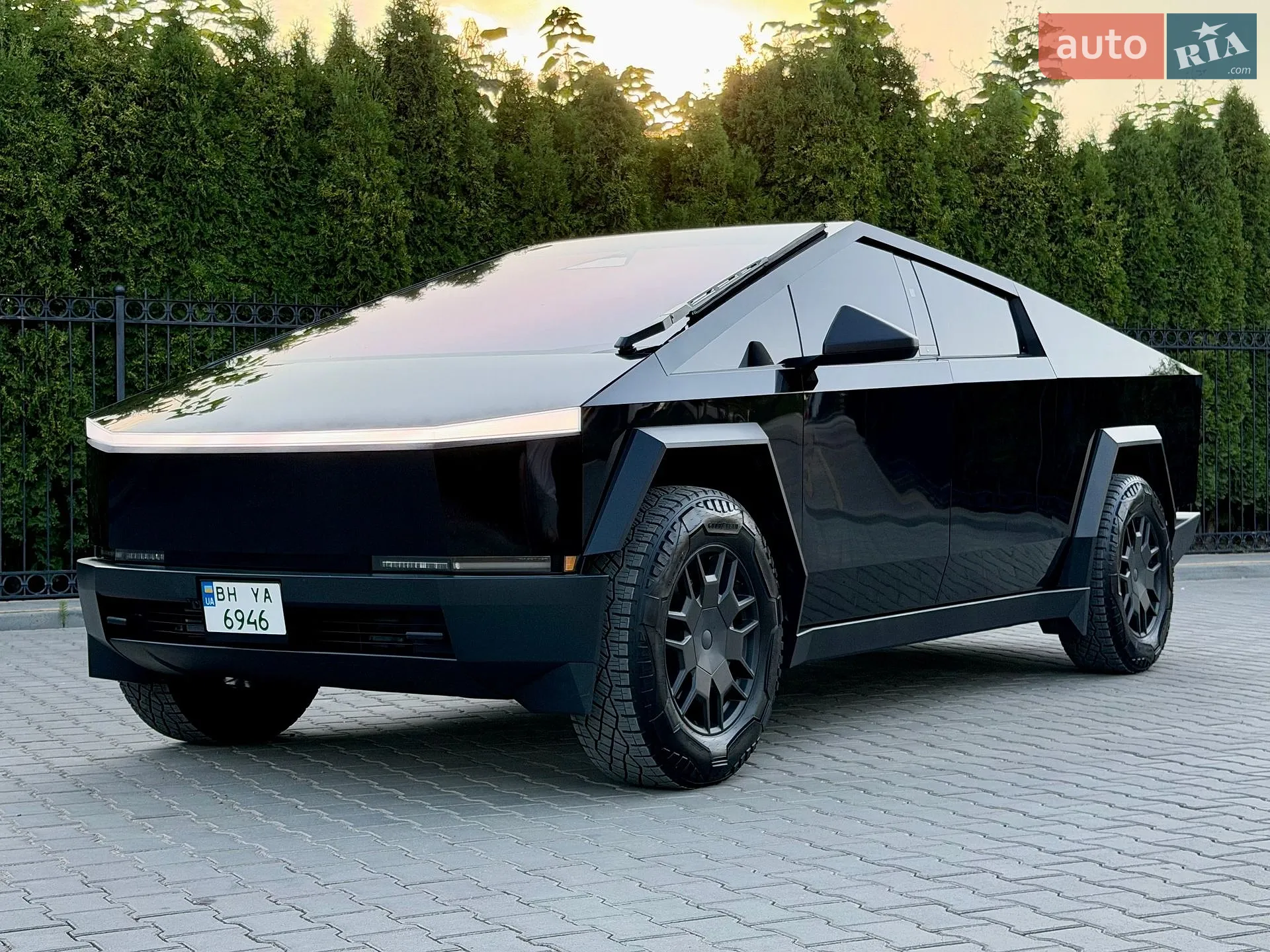 2024 Tesla Cybertruck - мініатюра 17