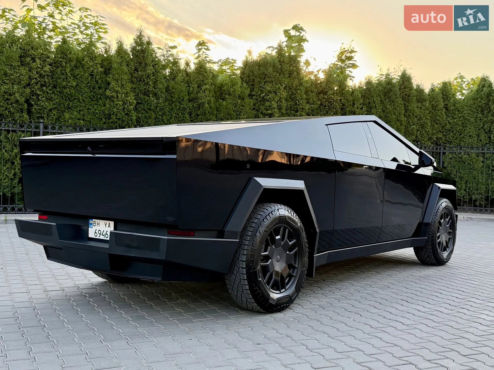 2024 Tesla Cybertruck - мініатюра 26