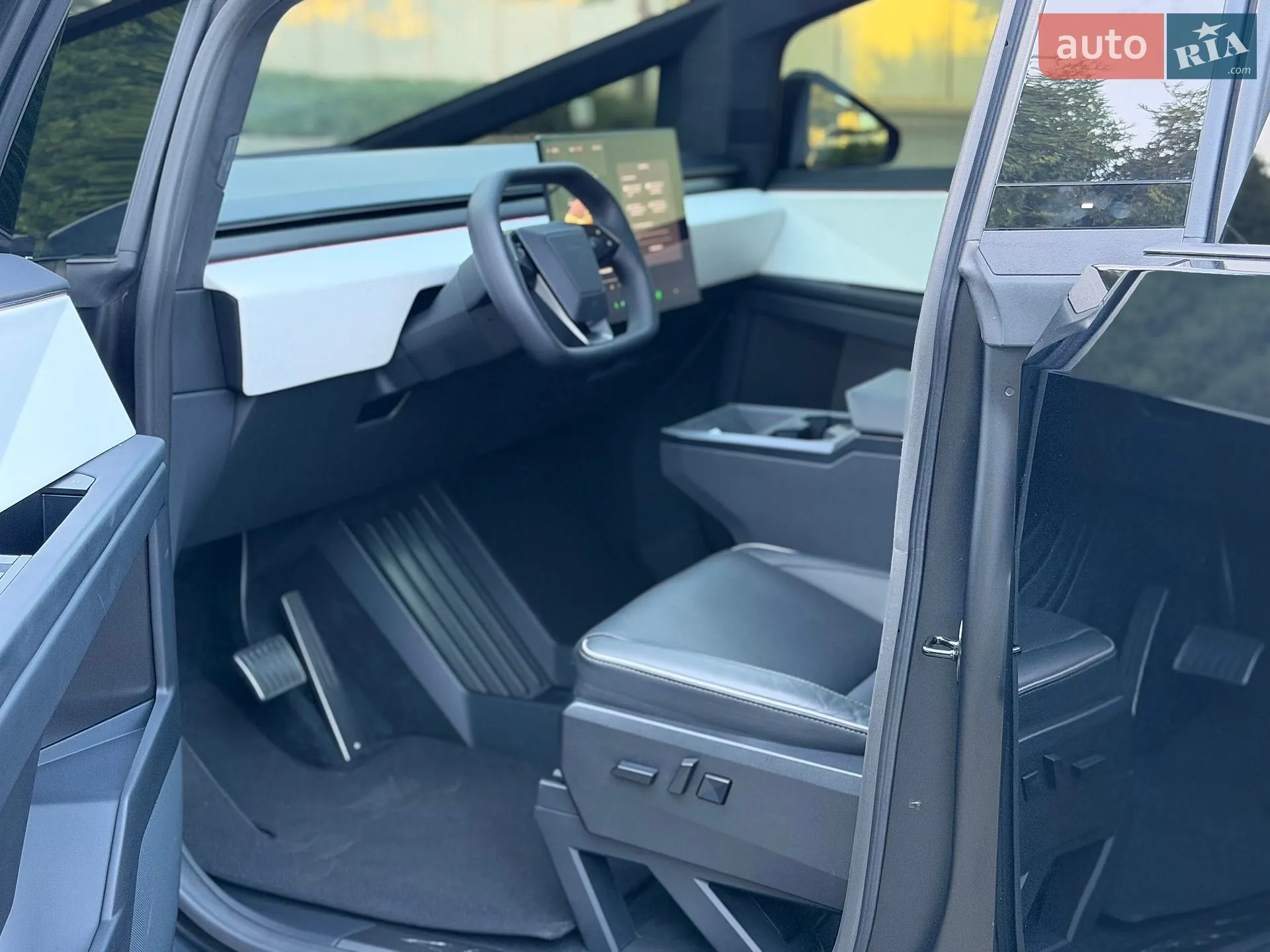 2024 Tesla Cybertruck - мініатюра 53