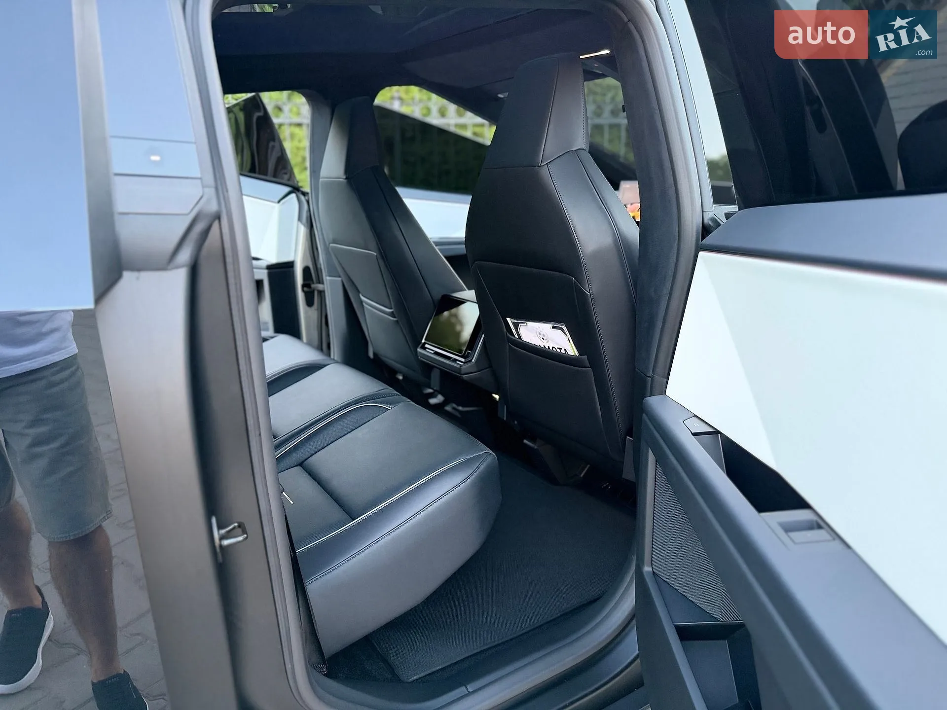 2024 Tesla Cybertruck - мініатюра 59