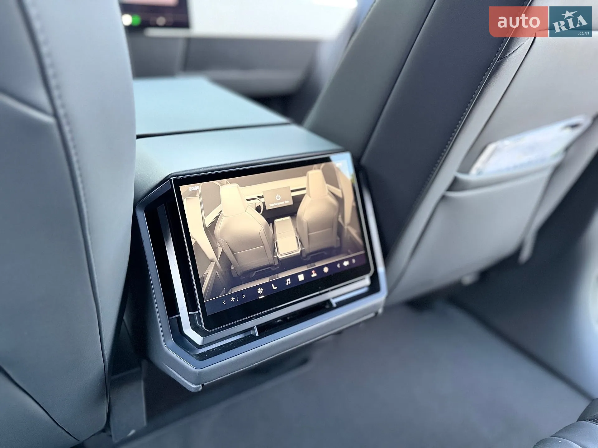 2024 Tesla Cybertruck - мініатюра 69
