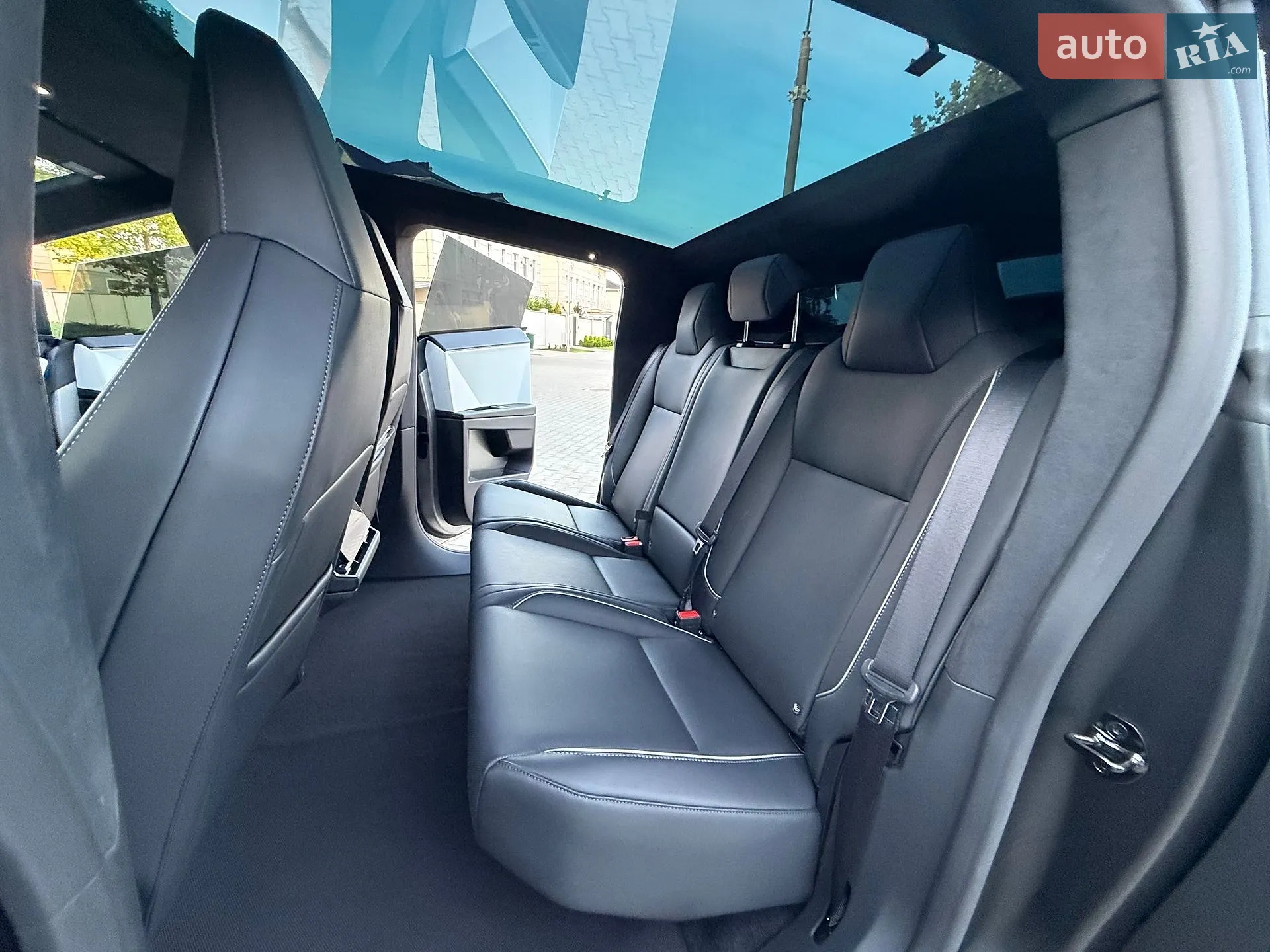 2024 Tesla Cybertruck - мініатюра 73