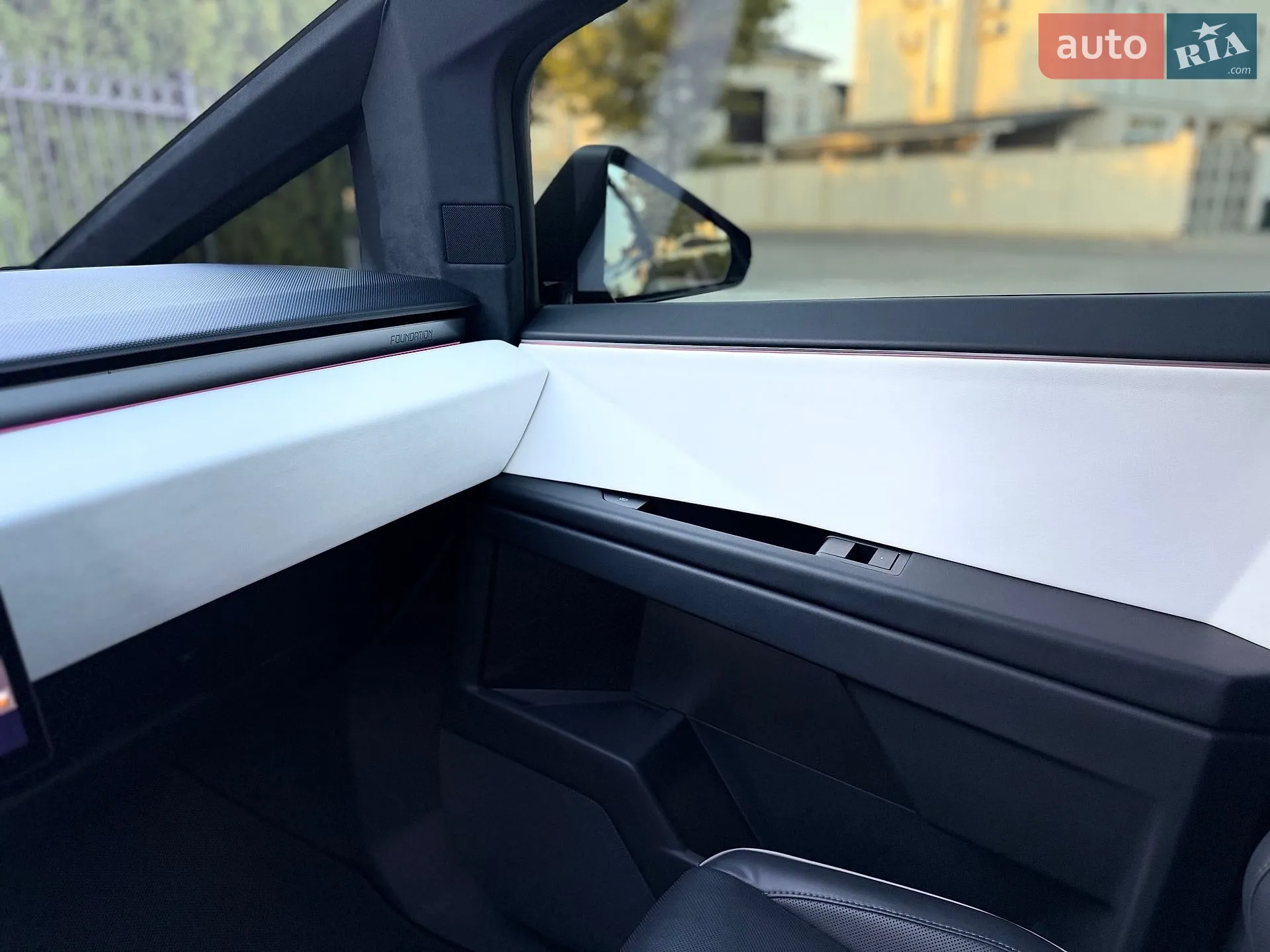 2024 Tesla Cybertruck - мініатюра 86