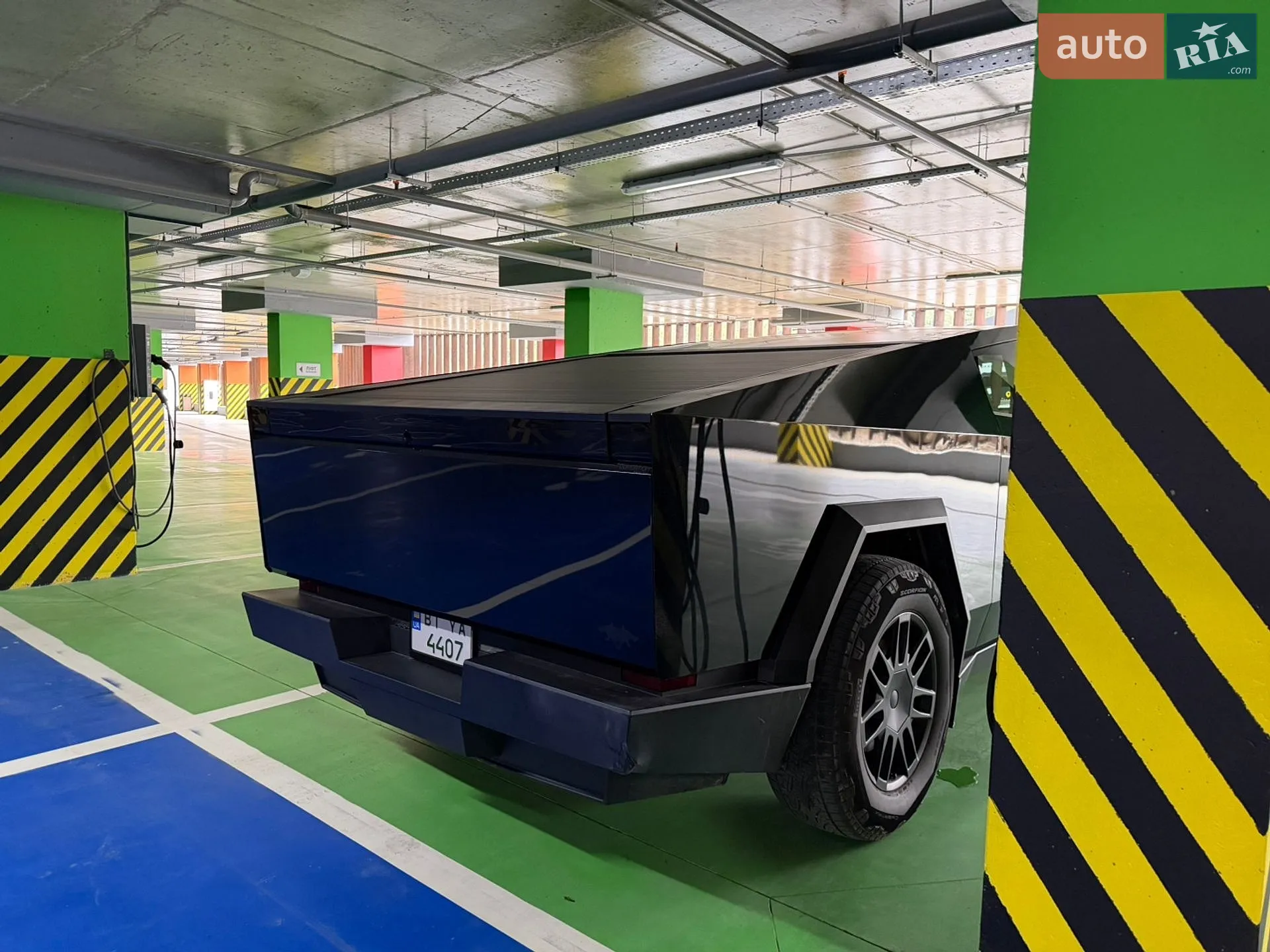 2024 Tesla Cybertruck - мініатюра 5