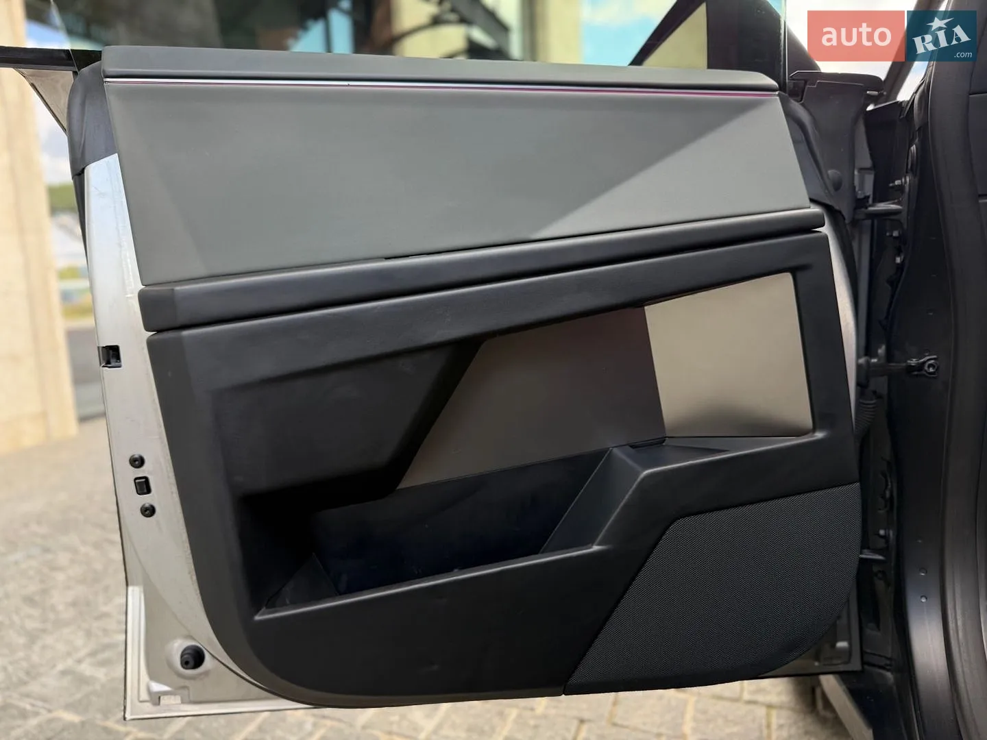2024 Tesla Cybertruck - мініатюра 25