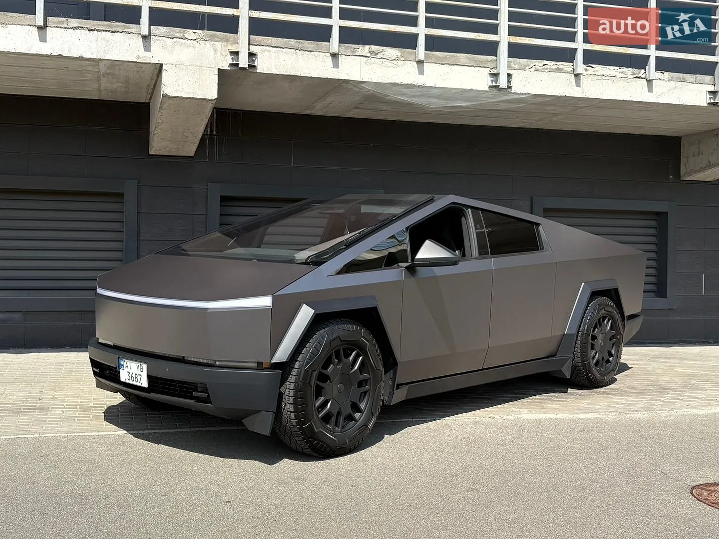 2024 Tesla Cybertruck - мініатюра 2