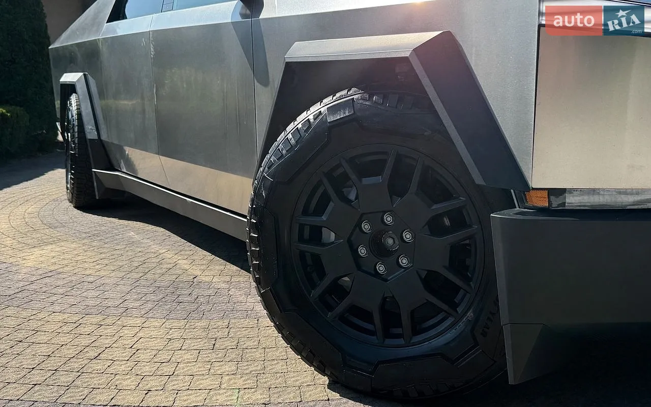 2024 Tesla Cybertruck - мініатюра 20