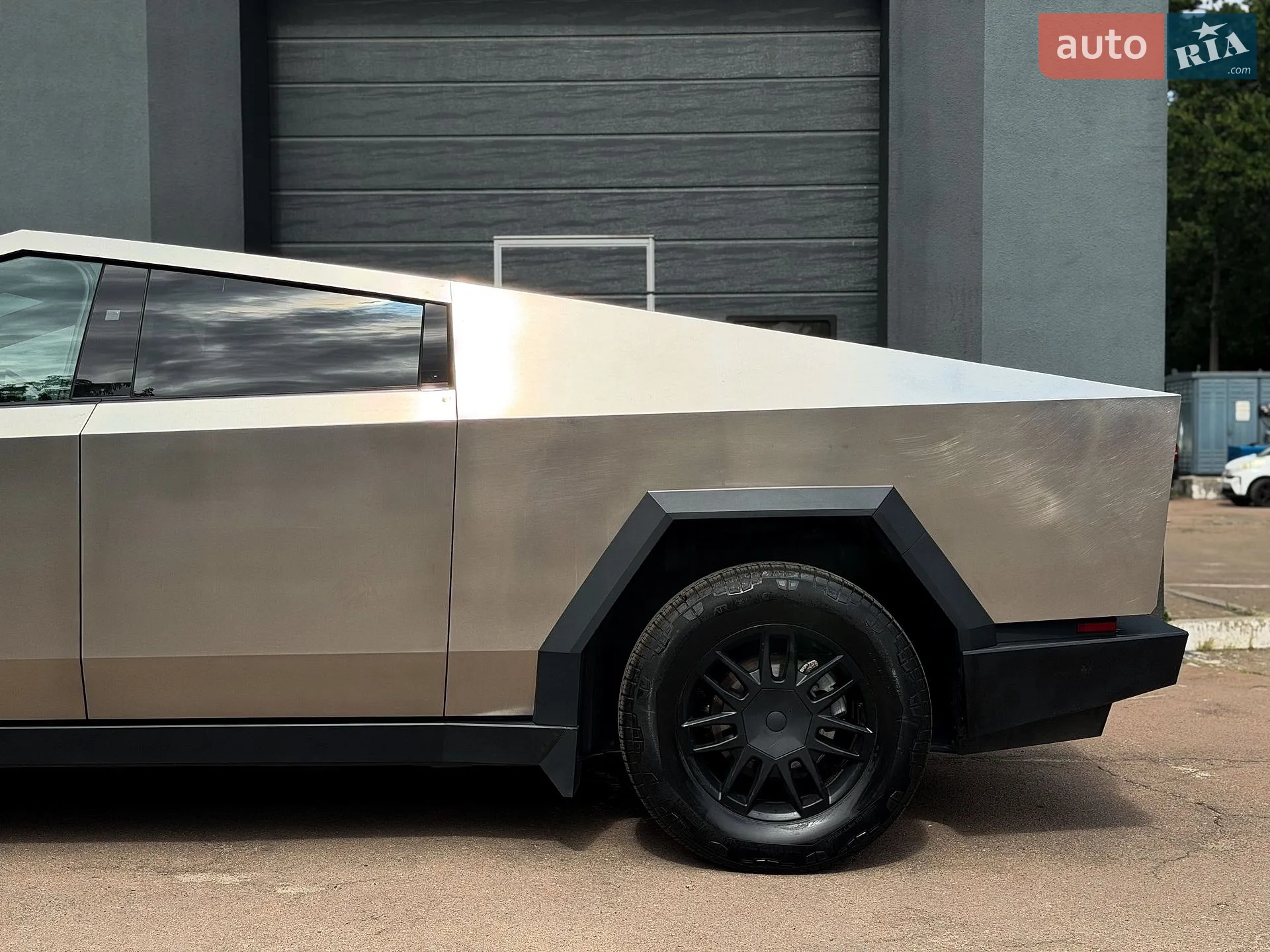 2024 Tesla Cybertruck - мініатюра 7