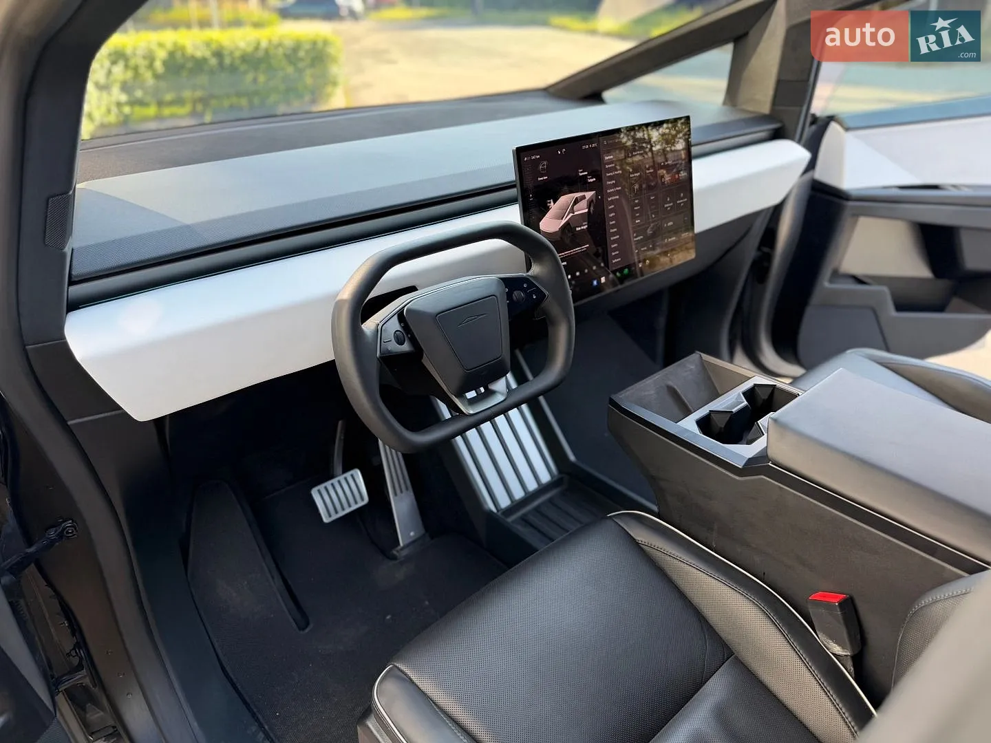 2024 Tesla Cybertruck - мініатюра 27