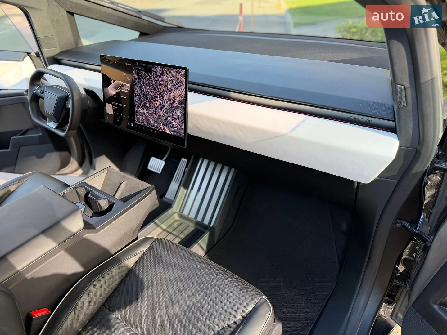 2024 Tesla Cybertruck - мініатюра 61