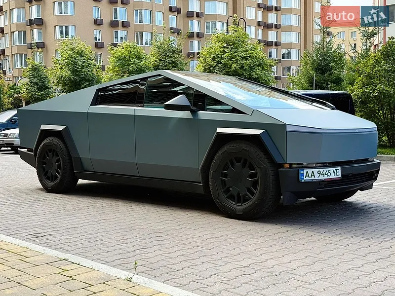 Tesla Cybertruck