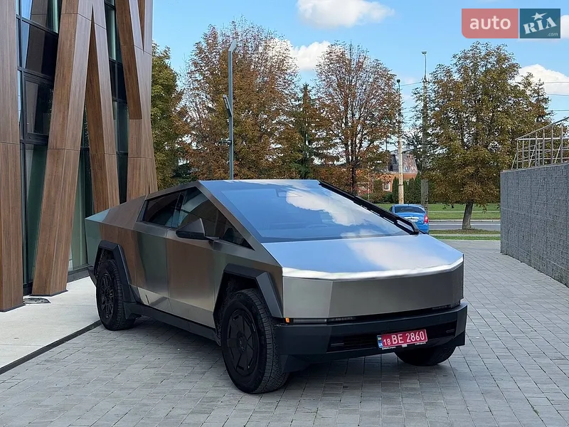 Tesla Cybertruck