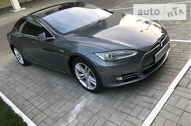 Хэтчбек Tesla Model 3 2013 в Харькове