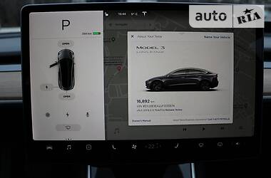 Седан Tesla Model 3 2018 в 