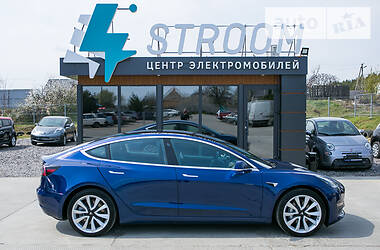 Седан Tesla Model 3 2018 в 