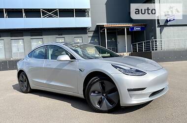 Седан Tesla Model 3 2019 в Киеве