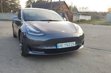 Tesla Model 3 2018