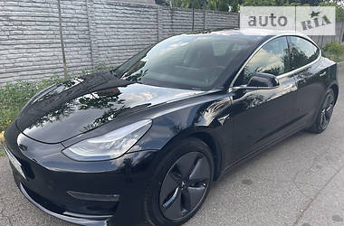 Tesla Model 3 2019 Tesla Model 3 2019
