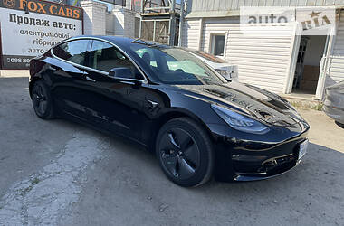 Tesla Model 3 2019