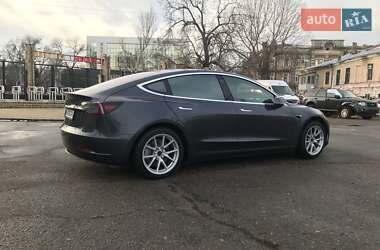 Седан Tesla Model 3 2018 в Одессе