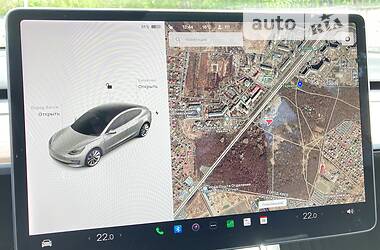 Седан Tesla Model 3 2018 в Києві