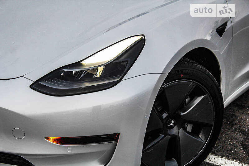 Седан Tesla Model 3 2021 в Киеве фото 2 Седан Tesla Model 3 2021 в Киеве