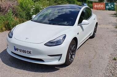 Tesla Model 3 2019