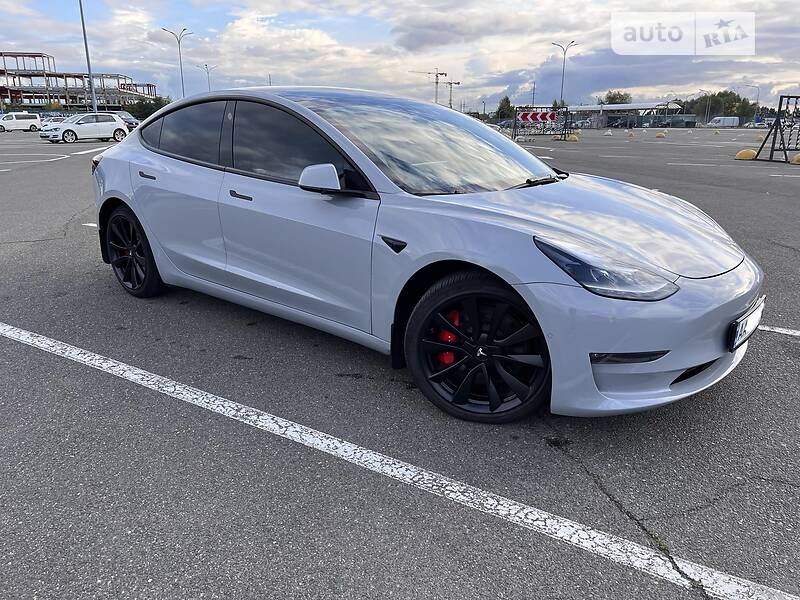 Tesla Model 3