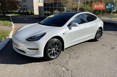 Tesla Model 3 2020 Tesla Model 3 2020