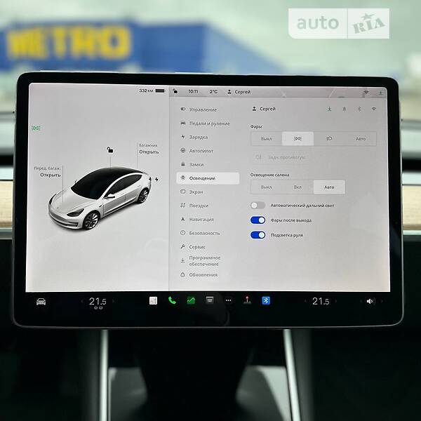 Седан Tesla Model 3 2020 в Ровно