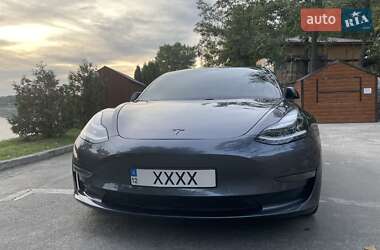 Седан Tesla Model 3 2018 в 