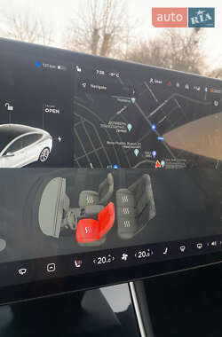 Седан Tesla Model 3 2018 в Чернигове