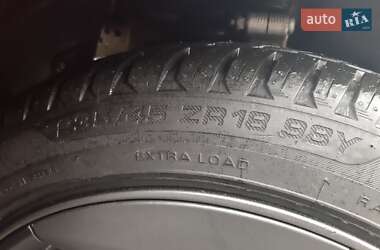 Седан Tesla Model 3 2019 в Днепре