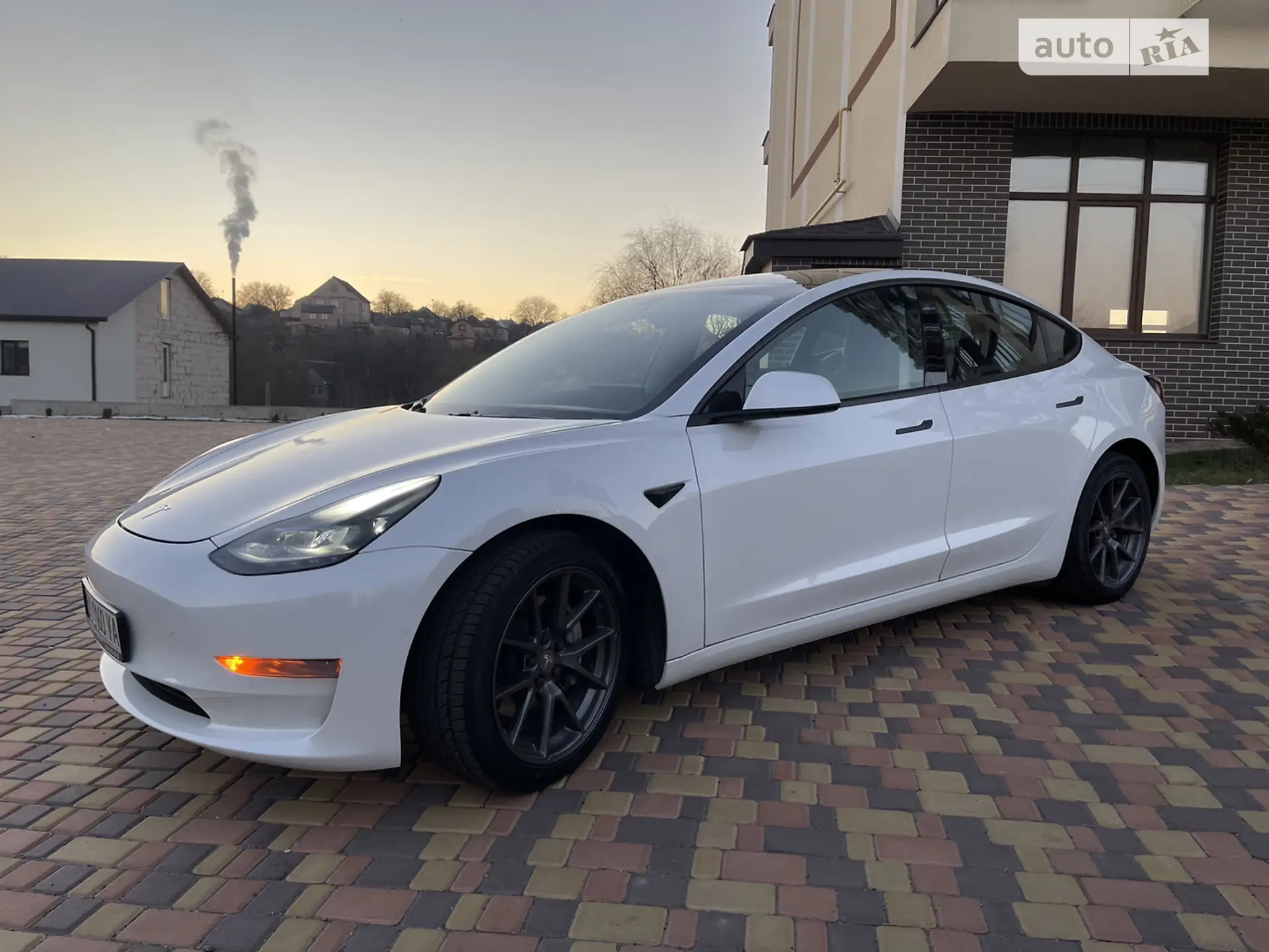 2021 Tesla Model 3 - мініатюра 3