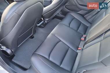 Седан Tesla Model 3 2021 в Кропивницком