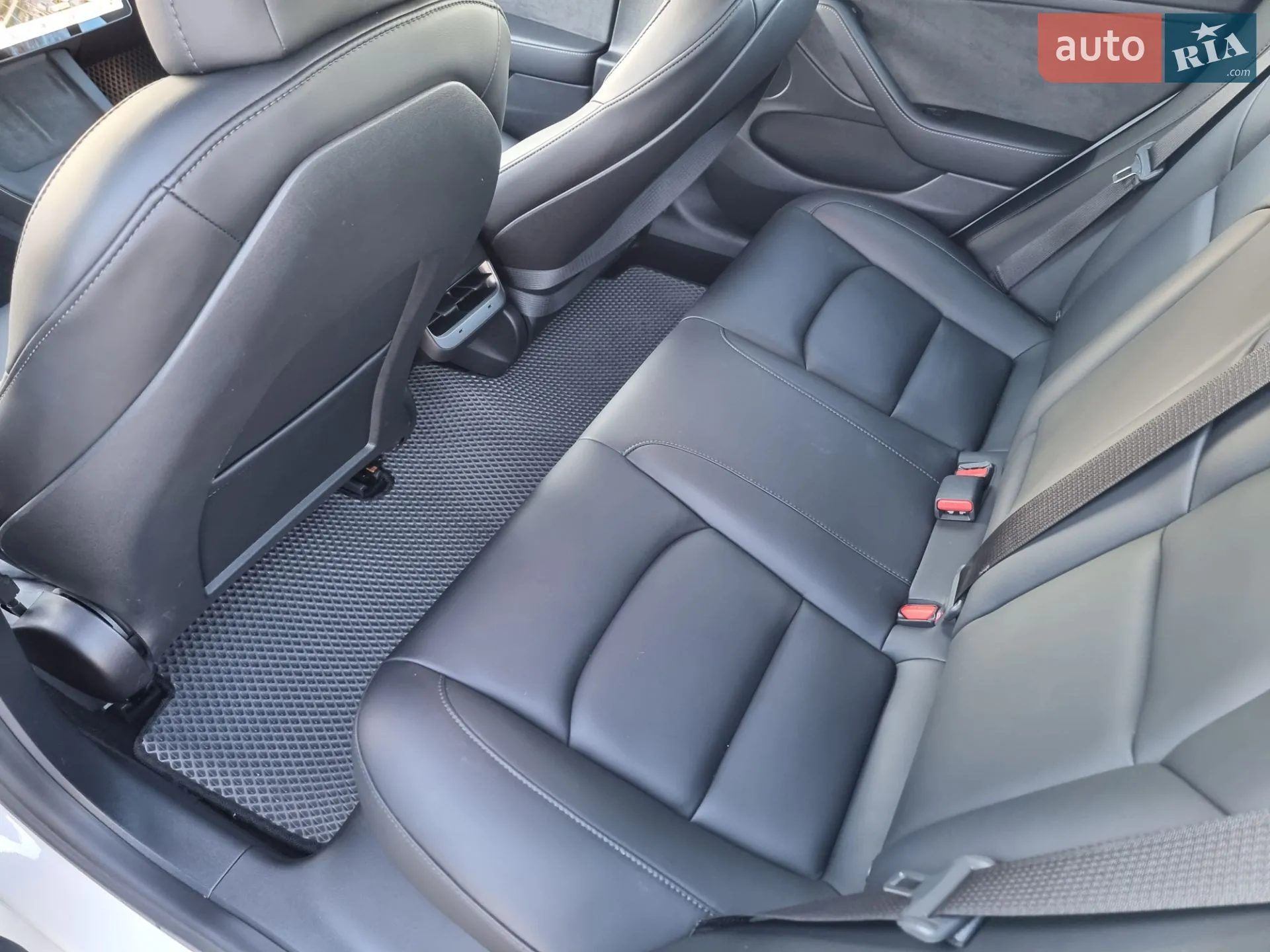 2021 Tesla Model 3 - мініатюра 38