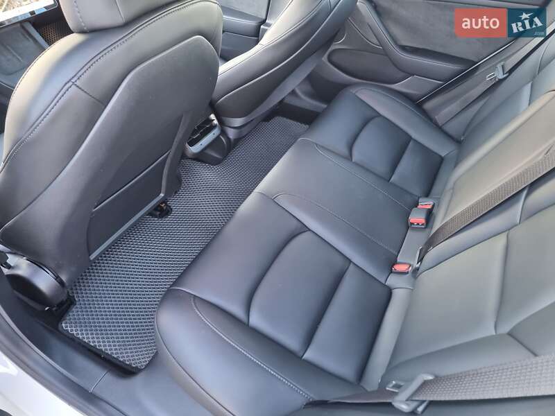 Седан Tesla Model 3 2021 в Кропивницком фото 38 Седан Tesla Model 3 2021 в Кропивницком