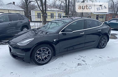 Ліфтбек Tesla Model 3 2018 в Полтаві