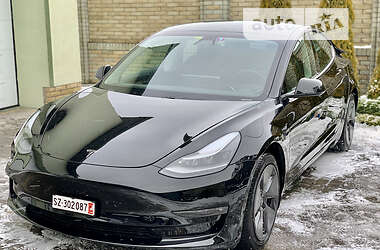 Седан Tesla Model 3 2021 в Тернополі