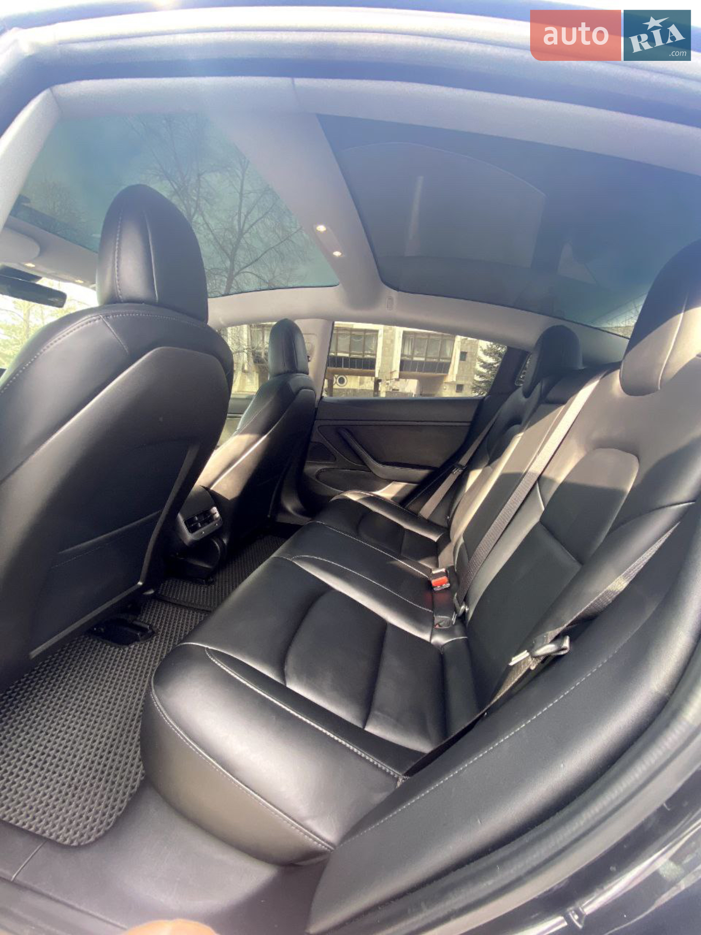 2018 Tesla Model 3 - мініатюра 11